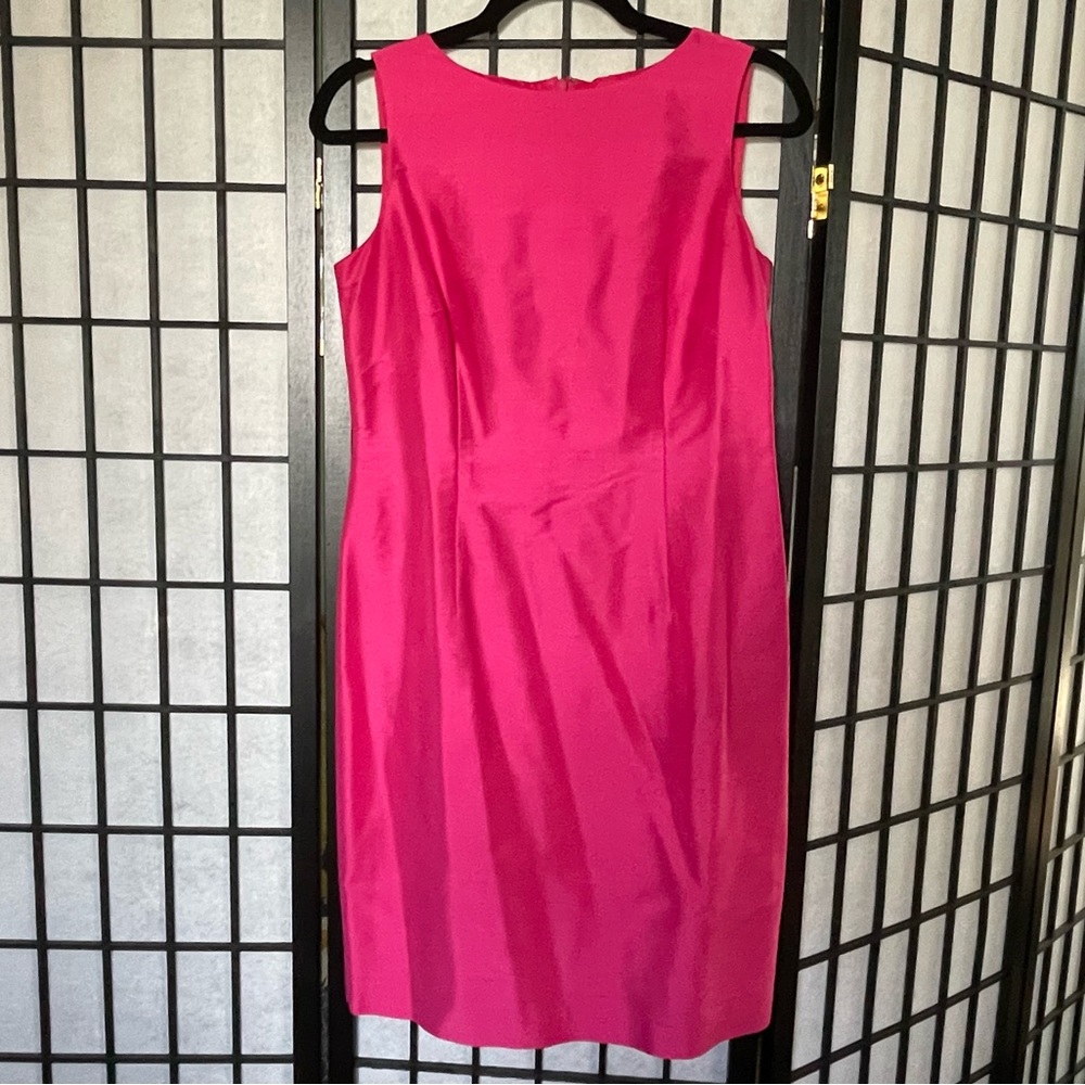Pretty Talbots Silk Hot Fuchsia Pink Sheath Dress Size 4